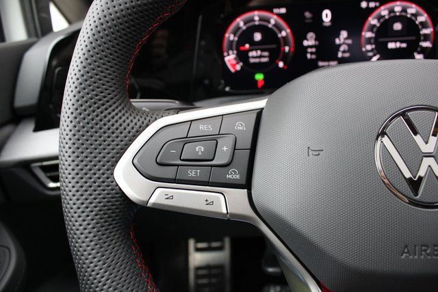 New 2026 Volkswagen GTI SE FWD image 13