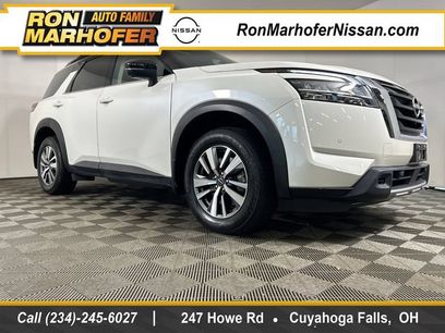 Used 2023 Nissan Pathfinder SL