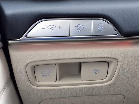 New 2025 Genesis GV80 3.5T Prestige image 15