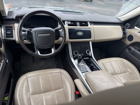 Used 2018 Land Rover Range Rover Sport HSE image 8