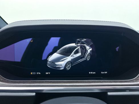 Used 2023 Tesla Model X image 28