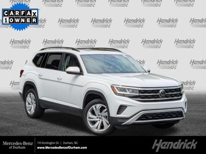 Used 2023 Volkswagen Atlas SE w/ Panoramic Sunroof Package