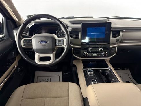 Used 2023 Ford Expedition XLT AWD/4WD image 22