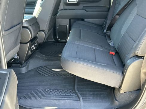 Used 2022 Chevrolet Silverado 1500 LT image 21