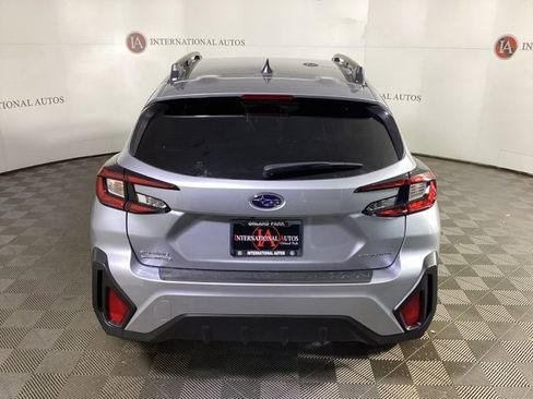 Used 2024 Subaru Crosstrek 2.0i Premium image 6