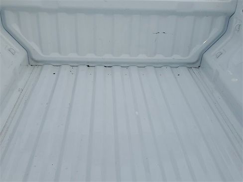 Certified 2024 GMC Canyon Elevation w/ Elevation Premium Package image 8