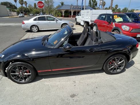 Used 2013 MAZDA MX-5 Miata Club RWD image 6