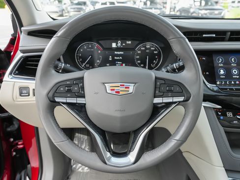 Used 2024 Cadillac XT6 Premium Luxury w/ LPO, Floor Liner Package AWD/4WD image 9
