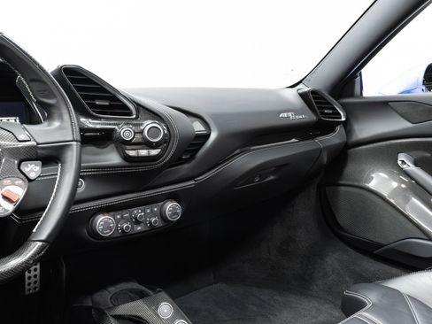 Used 2016 Ferrari 488 Spider image 14