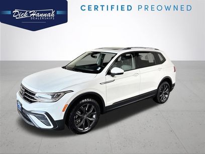 Certified 2022 Volkswagen Tiguan SE w/ Panoramic Sunroof Package