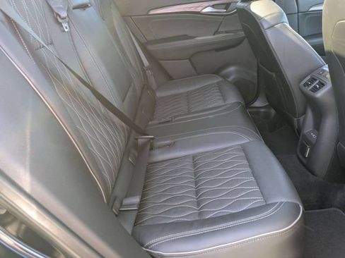 Used 2021 Buick Envision Avenir w/ Technology Package II AWD/4WD image 27