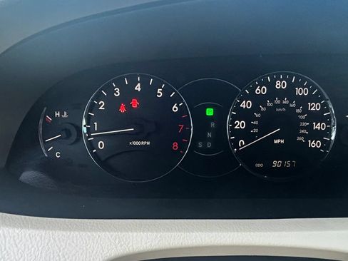 Used 2006 Toyota Avalon XLS FWD image 16