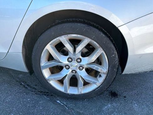 Used 2016 Chevrolet Impala LTZ image 14