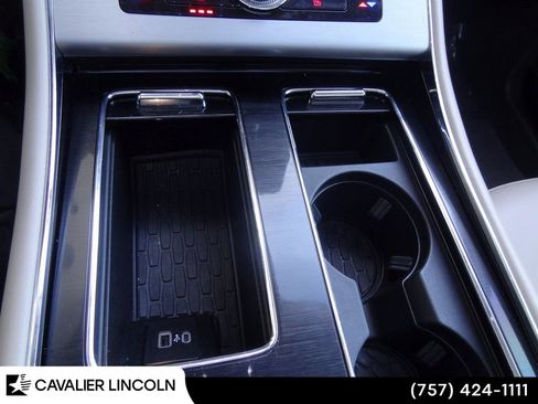 Certified 2023 Lincoln Aviator Standard w/ Premium Package image 45