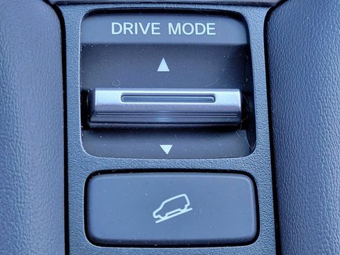 Used 2025 Honda HR-V Sport image 32