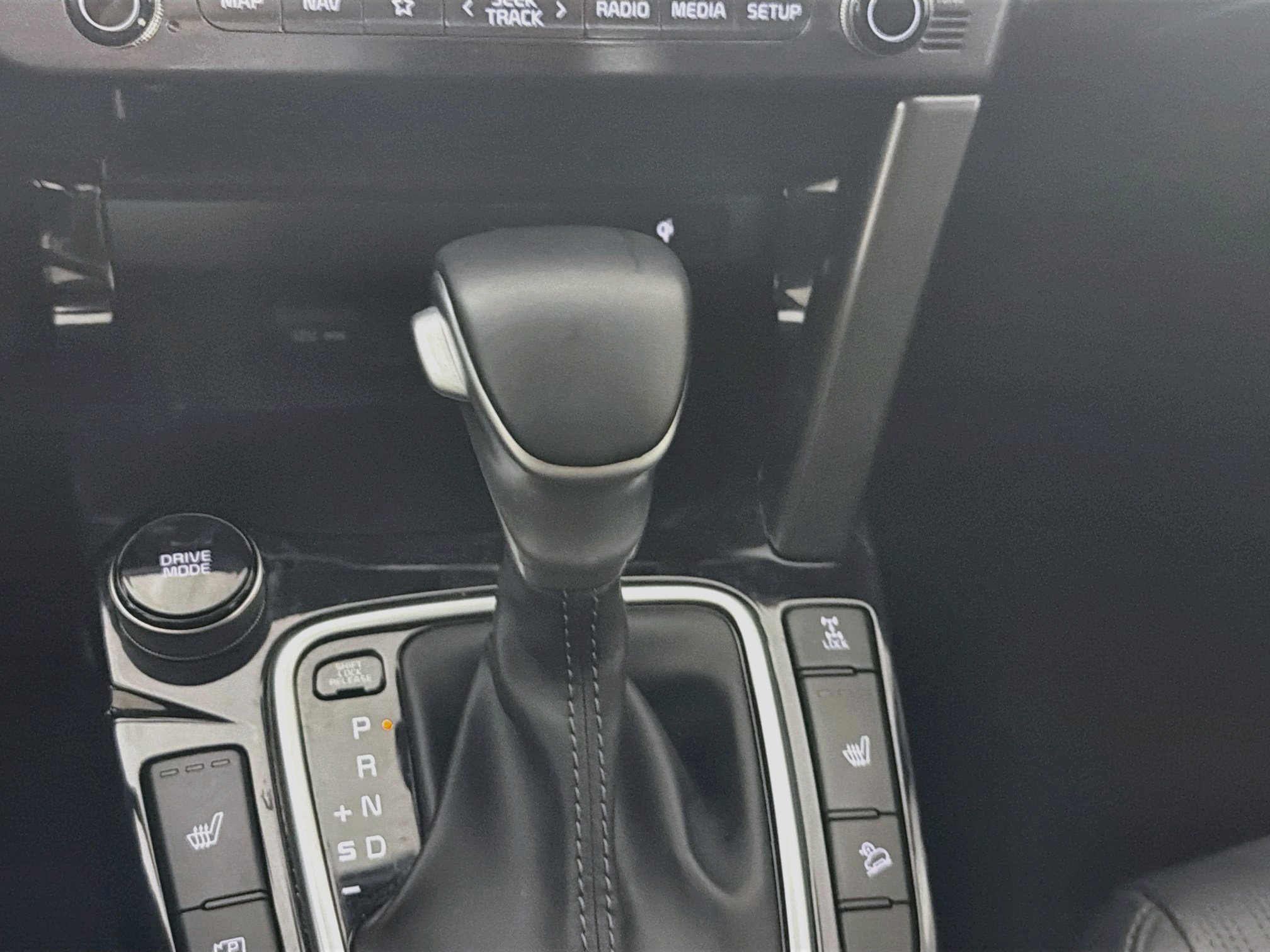 Used 2024 Kia Seltos SX AWD/4WD image 24