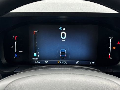 New 2026 Ford Maverick XLT w/ XLT Luxury Package FWD image 27