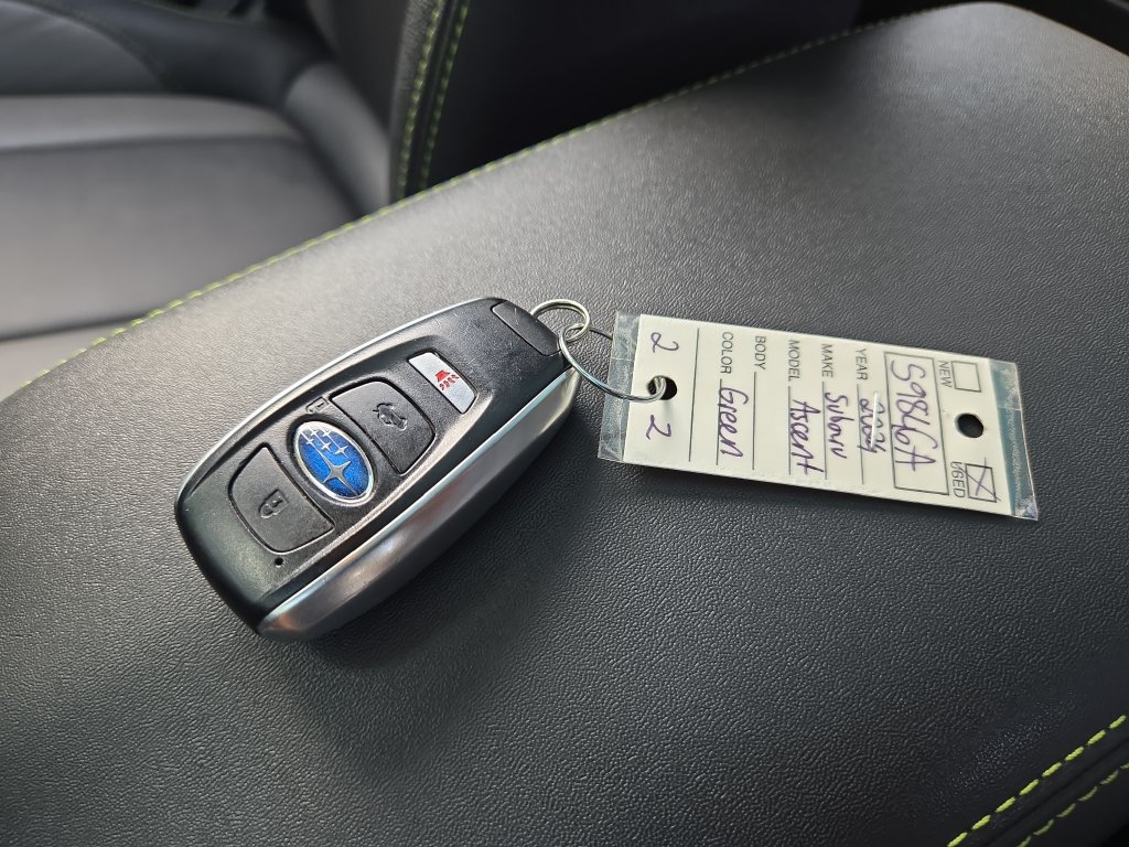 Used 2024 Subaru Ascent Onyx Edition AWD/4WD image 31