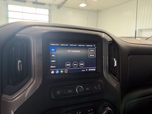 Used 2023 Chevrolet Silverado 2500 Custom w/ Custom Value Package AWD/4WD image 15