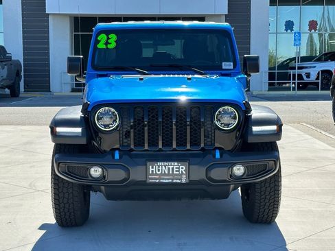 Used 2023 Jeep Wrangler Unlimited AWD/4WD image 12