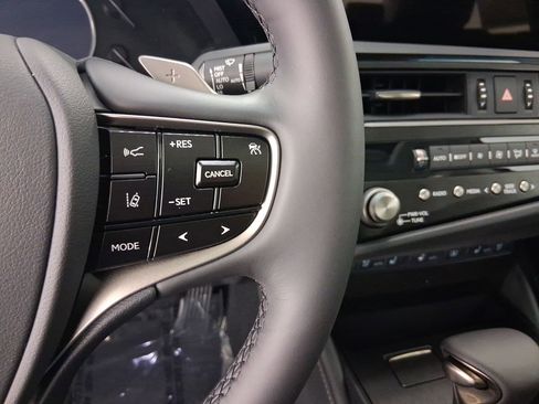 New 2025 Lexus ES 350 w/ Premium Package image 20