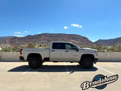 New 2026 Chevrolet Silverado 2500 ZR2 w/ LPO, Dark Essentials Package AWD/4WD image 3
