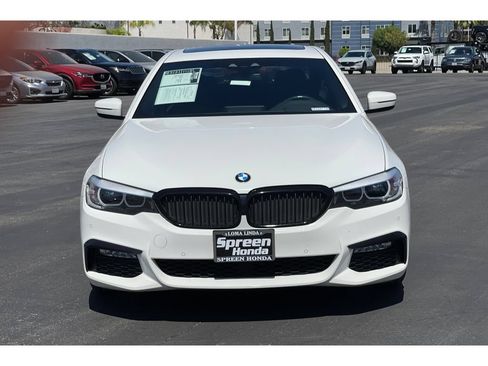 Used 2018 BMW 530i w/ M Sport Package RWD image 9