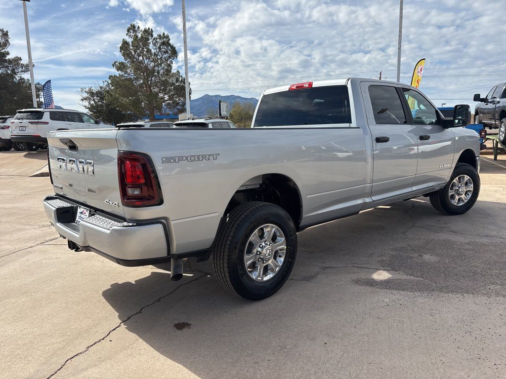 New 2026 RAM 3500 Big Horn AWD/4WD image 5