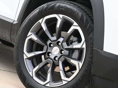 Used 2026 GMC Terrain Elevation w/ Elevation Premium Package image 10