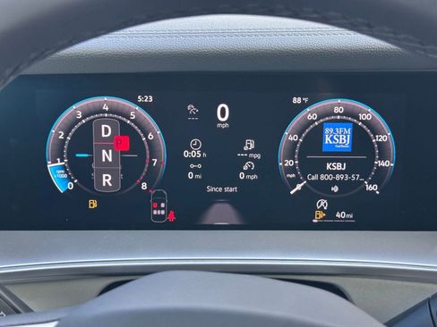 New 2026 Volkswagen Tiguan SE R-Line image 16