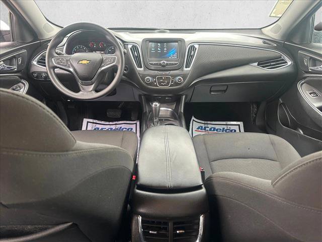 Used 2018 Chevrolet Malibu LT FWD image 20