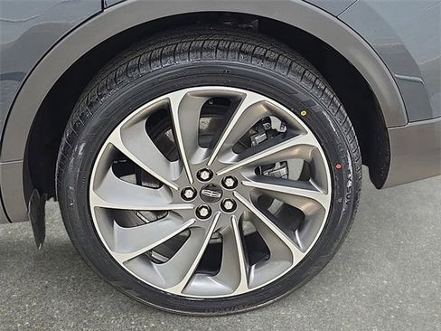 Certified 2023 Lincoln Nautilus Reserve w/ Equipment Group 202A image 30