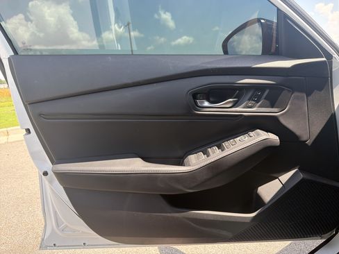 Certified 2024 Honda Accord Sport image 36