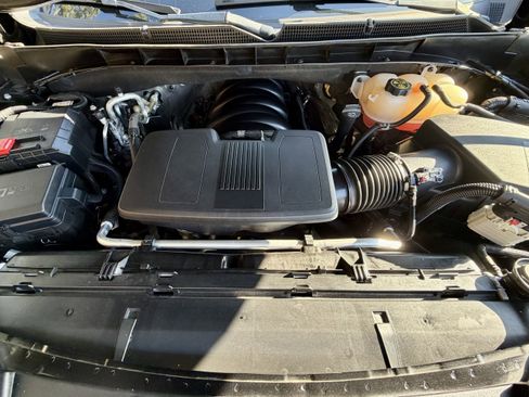 Certified 2022 GMC Yukon Denali w/ Denali Premium Package image 48