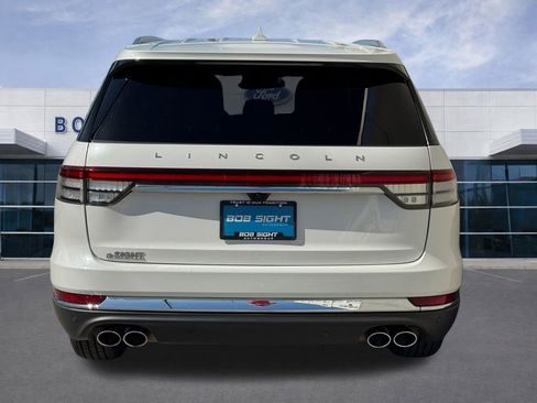 Used 2023 Lincoln Aviator AWD w/ Elements Package image 40