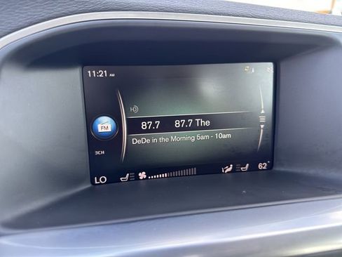 Used 2017 Volvo S60 T5 Inscription Platinum image 14