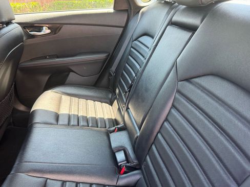 Used 2023 Kia Forte GT w/ GT2 Package FWD image 29
