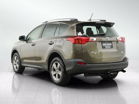 Used 2015 Toyota RAV4 XLE AWD/4WD image 3