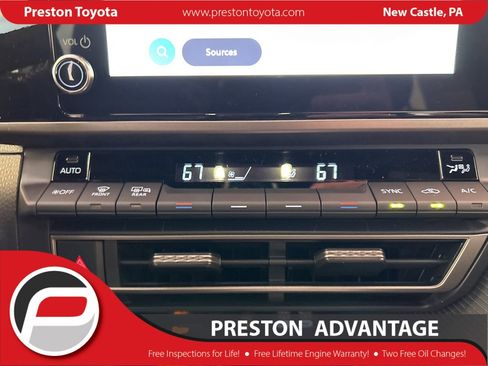 New 2026 Toyota Camry SE FWD image 12