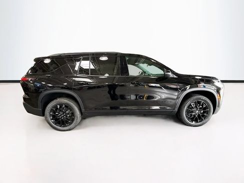 New 2026 Chevrolet Traverse LT w/ Midnight/Sport Edition AWD/4WD image 5