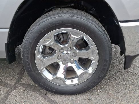 Used 2022 RAM 1500 Big Horn AWD/4WD image 11