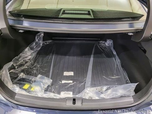 New 2026 Toyota Crown Platinum image 22