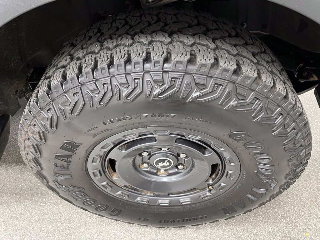 Used 2025 Ford Bronco Outer Banks w/ Sasquatch Package AWD/4WD image 18