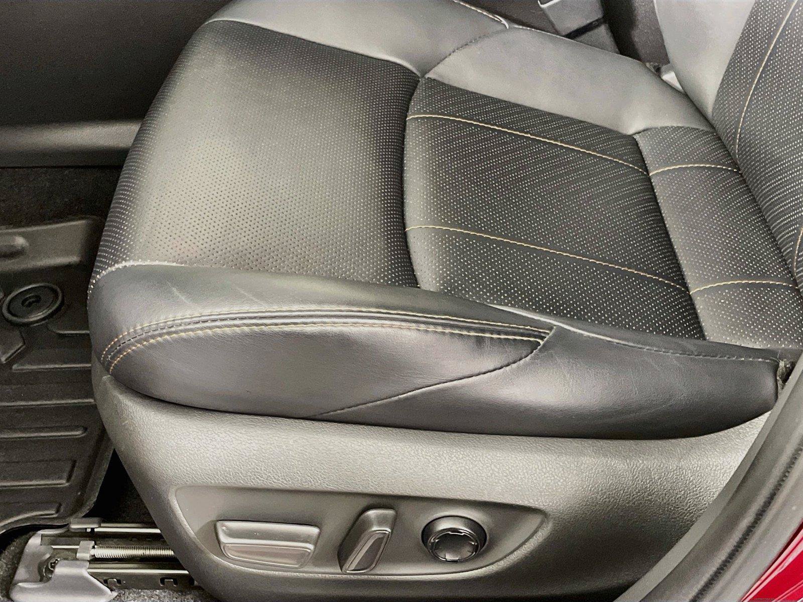 Used 2021 Toyota Venza Limited w/ Carpet Mat Package (TMS) AWD/4WD image 18