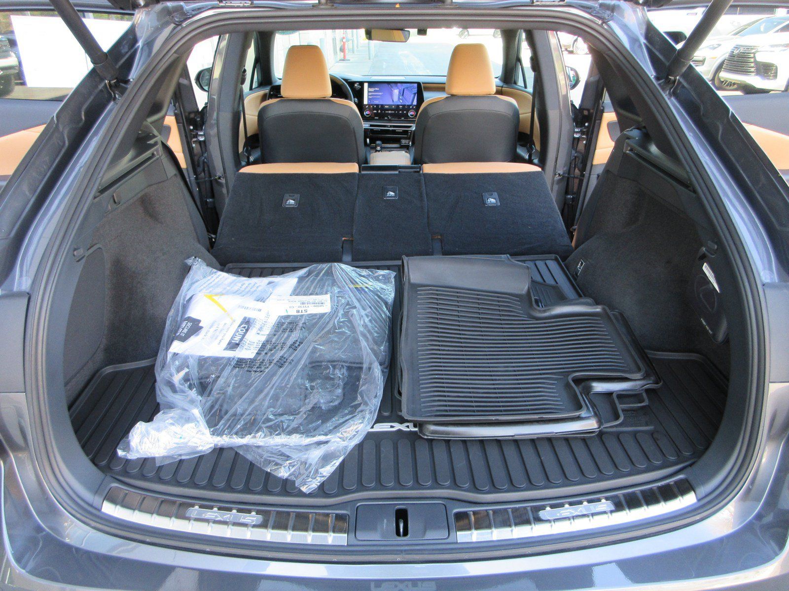 Used 2026 Lexus RX 350h w/ Convenience Package AWD/4WD image 54