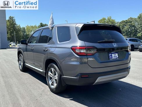 Certified 2025 Honda Pilot EX-L image 24