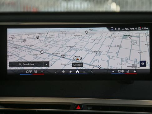 Used 2025 BMW iX xDrive50 image 11