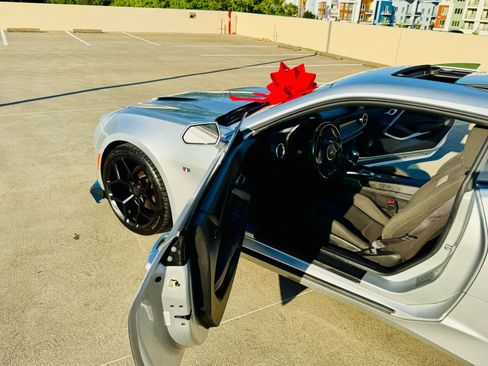 Used 2017 Chevrolet Camaro SS image 31
