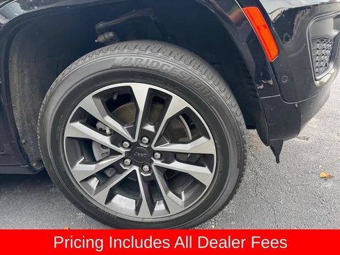 Used 2022 Jeep Grand Cherokee L Overland w/ Luxury Tech Group IV RWD image 2