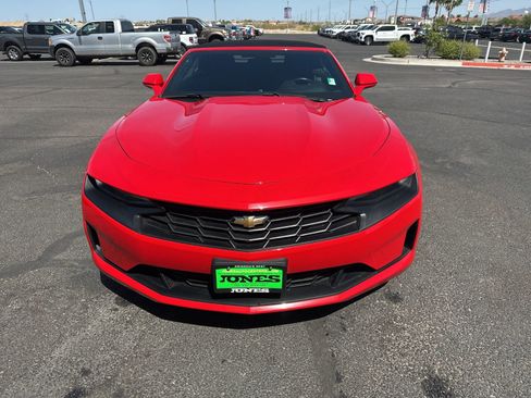 Used 2023 Chevrolet Camaro LT RWD image 10